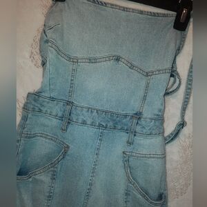 Women’s Denim Jeans Jumpsuit Pretty Little Thing Size 6